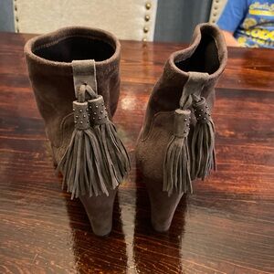 Vince Camuto ankle booties